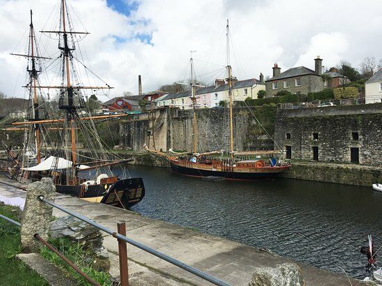 The Pier House Restaurant