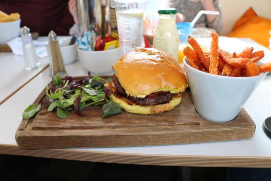 TJ's Surf Shop and Cafe