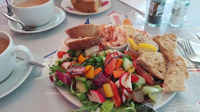 Trelawny Tea Room & Surf Hire