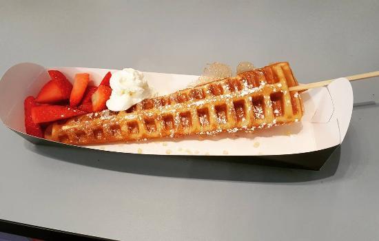 Benny's Ice Cream Parlour