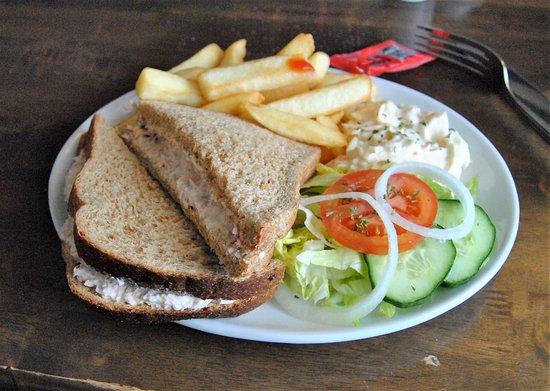 Restaurant at Globe Hotel