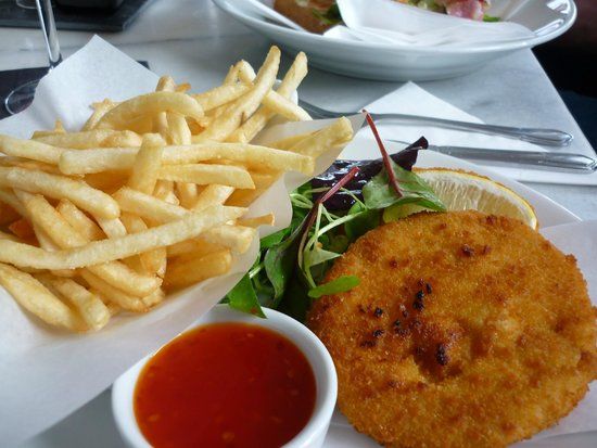 The Old Globe Cafe & Bistro