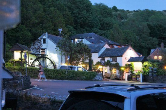 Crumplehorn Inn & Mill