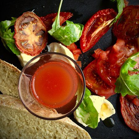 Azura Restaurant and Bar